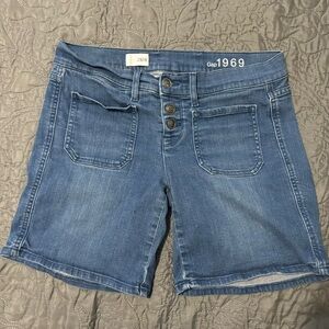 GAP 1969 BLUE DENIM SHORTS